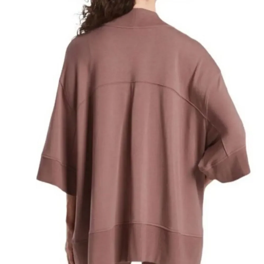 Athleta Lotus Wrap. Color dark plum extra small / small oversized pockets - Picture 3 of 13